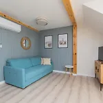 Sea Apartman *